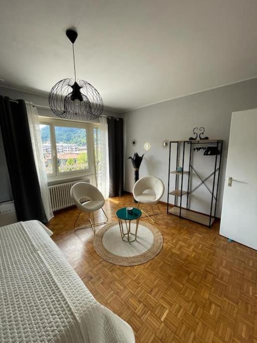 Charming Penthouse Near Como Lake Chiasso Kültér fotó