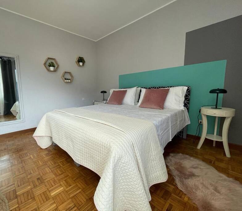 Charming Penthouse Near Como Lake Chiasso Kültér fotó