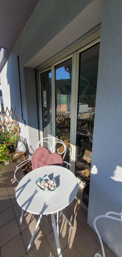 Charming Penthouse Near Como Lake Chiasso Kültér fotó