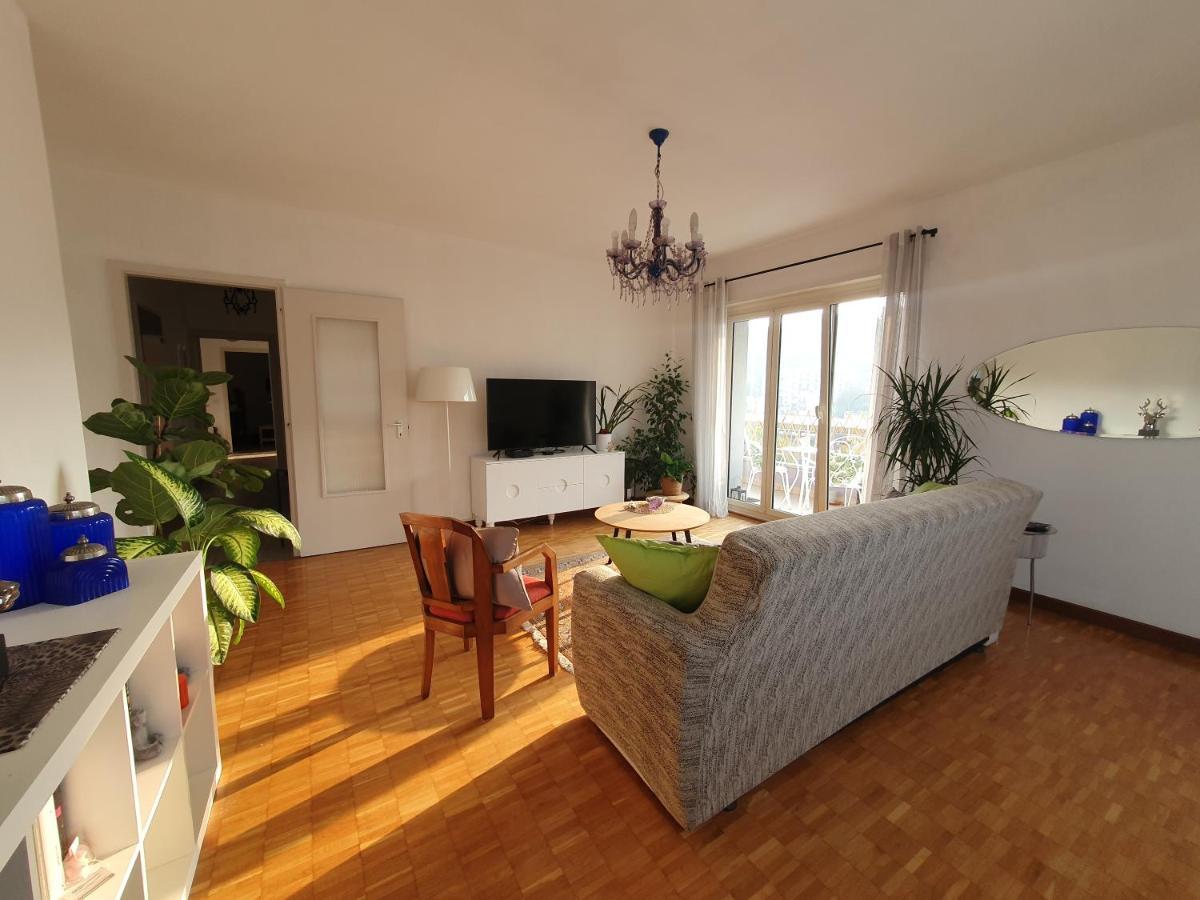 Charming Penthouse Near Como Lake Chiasso Kültér fotó